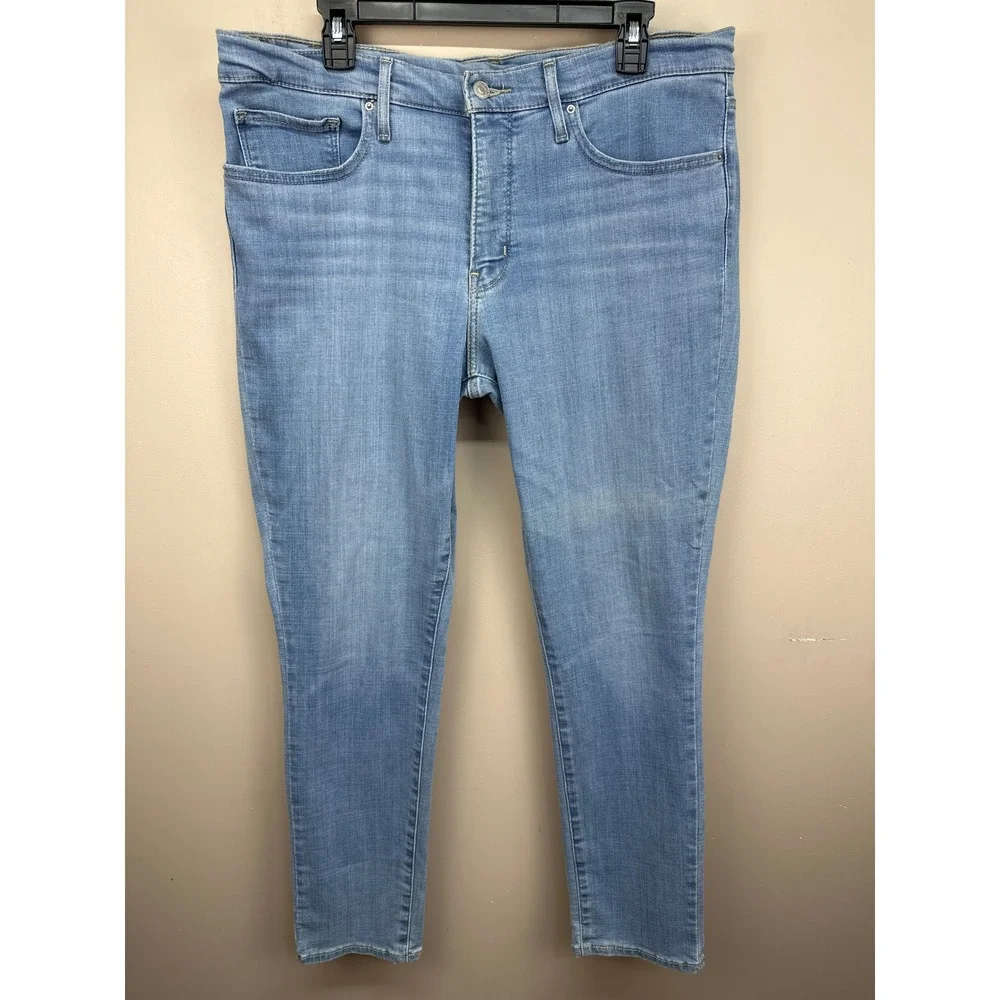 Levis 311 Shaping Skinny Jeans Womens‎ 33 Light Wash Blue Denim Stretch